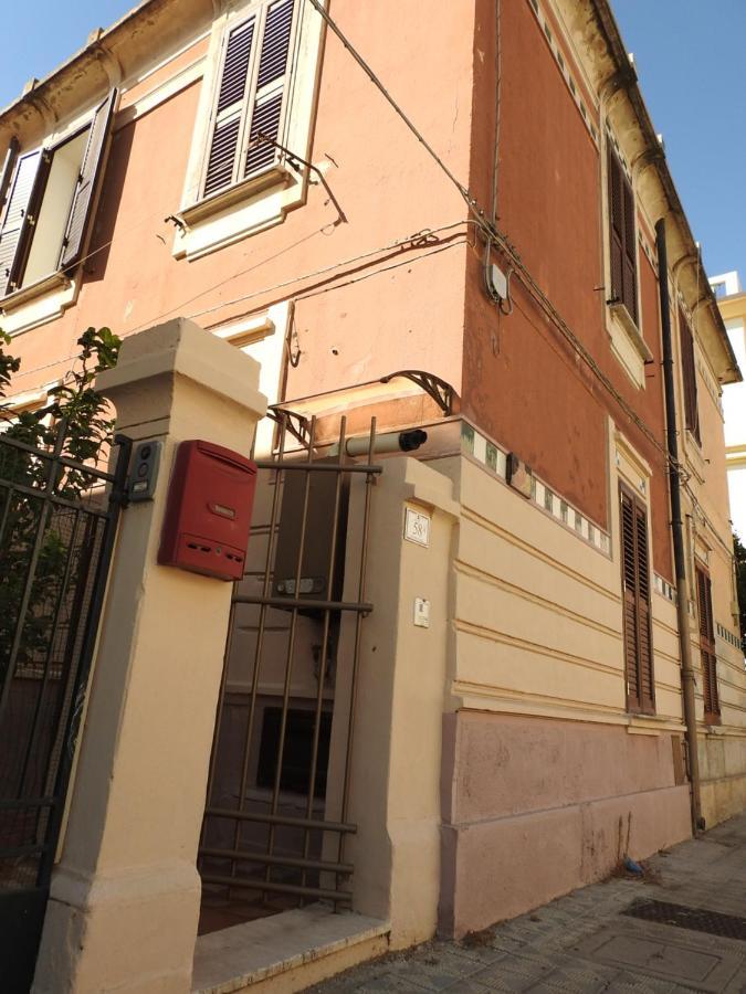 Mediterraneo Reggio di Calabria Bagian luar foto
