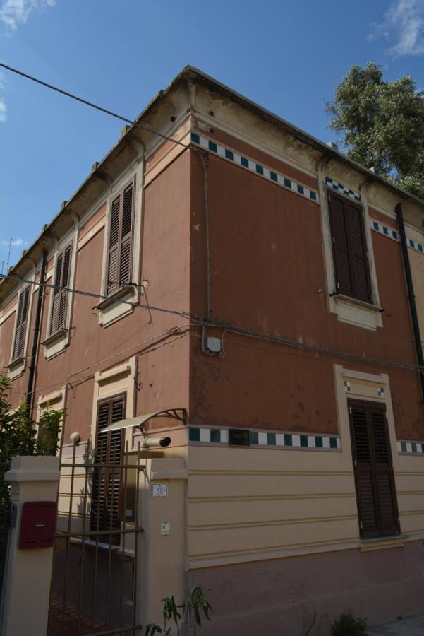 Mediterraneo Reggio di Calabria Bagian luar foto
