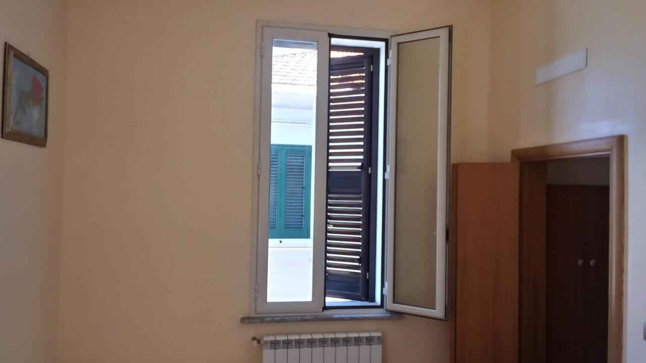 Mediterraneo Reggio di Calabria Bagian luar foto